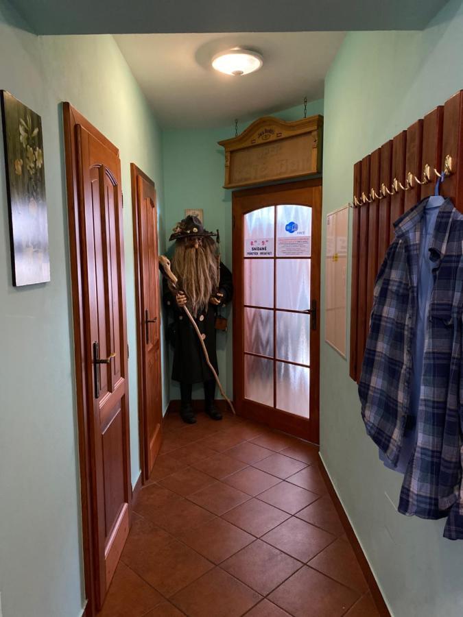 Pension Holiday Vrchlabi Bagian luar foto