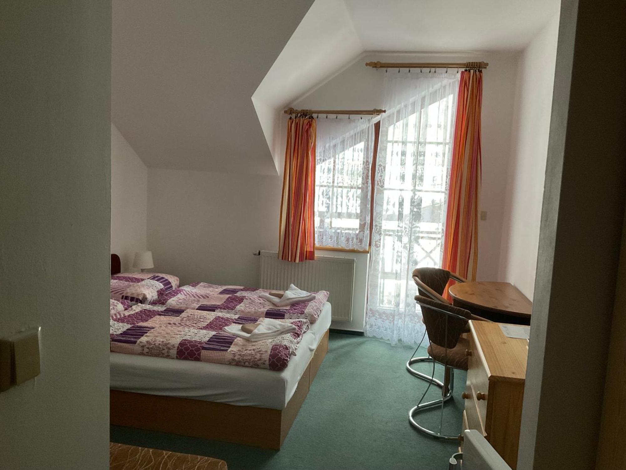 Pension Holiday Vrchlabi Bagian luar foto