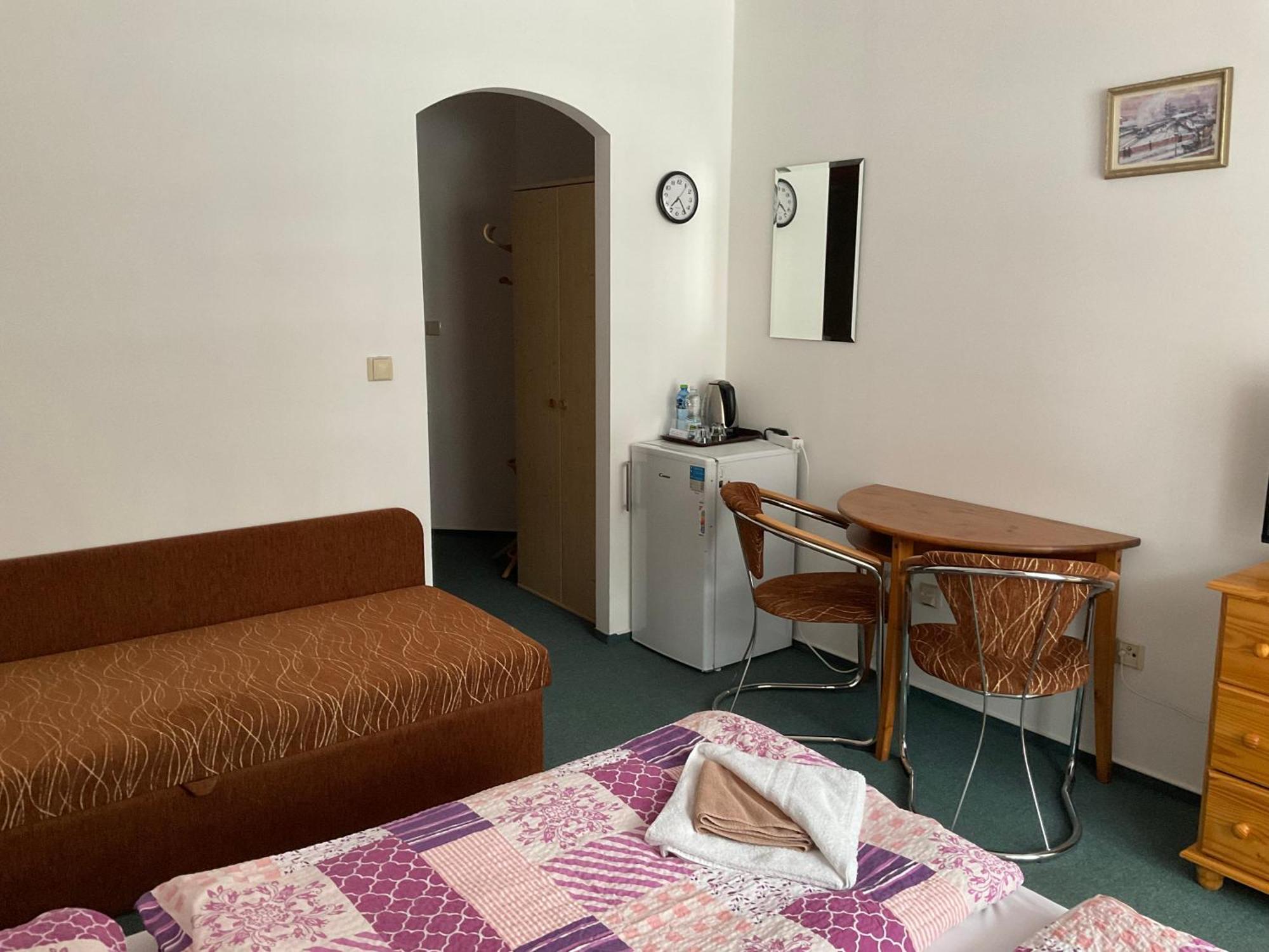 Pension Holiday Vrchlabi Bagian luar foto