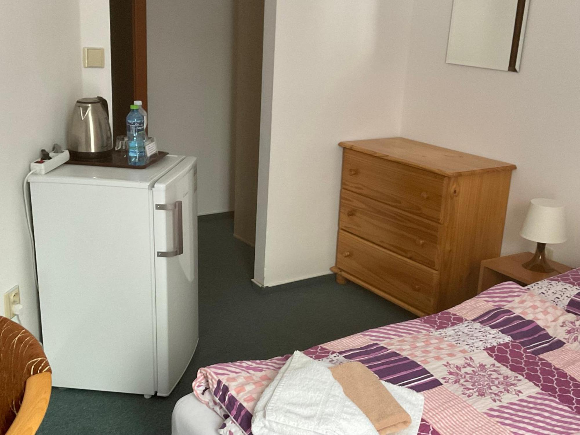 Pension Holiday Vrchlabi Bagian luar foto